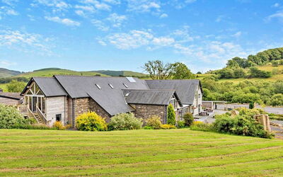 The Welsh Barn