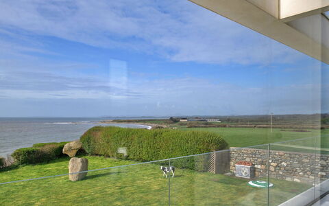 Cefn Castell: Wohnung, Balkon, Schatten, Yachthafen, Hotel, Dock