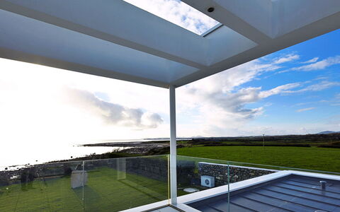 Cefn Castell: Wohnung, Balkon, Schatten, Yachthafen, Hotel, Dock