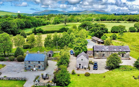 The Coach House at Tyddyn-Y-Felin: Wohnung, Balkon, Schatten, Yachthafen, Hotel, Dock