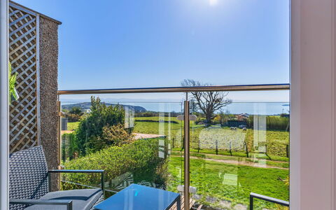 Argraig: Wohnung, Balkon, Schatten, Yachthafen, Hotel, Dock