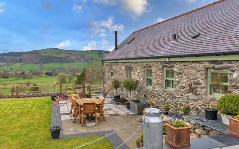 Moelis Barn: Wohnung, Balkon, Schatten, Yachthafen, Hotel, Dock