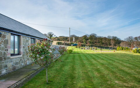 Picton Lodge - Sea Views: Wohnung, Balkon, Schatten, Yachthafen, Hotel, Dock