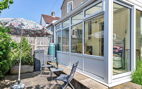 Penrhyn Avenue: Wohnung, Balkon, Schatten, Yachthafen, Hotel, Dock
