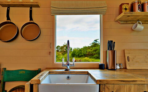 'Marared' Gypsy Hut: Wohnung, Balkon, Schatten, Yachthafen, Hotel, Dock