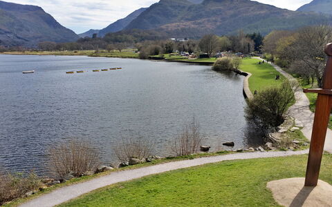 Llanberis 607: Wohnung, Balkon, Schatten, Yachthafen, Hotel, Dock