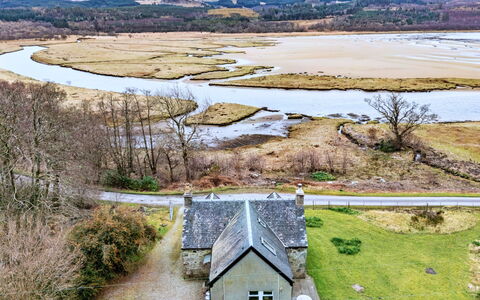 Lochead Cottage: Wohnung, Balkon, Schatten, Yachthafen, Hotel, Dock