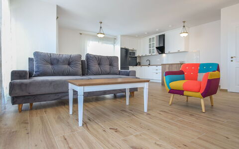 Bellevue: Wohnung, Balkon, Schatten, Yachthafen, Hotel, Dock