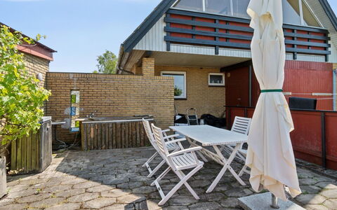 Lacey - 4Km from the Sea: Estate, Schatten, Auffahrt, Bauernhaus