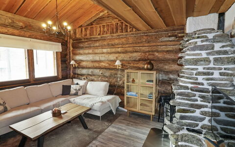 Kelorakka 9: Holz, Hütte, Blockhaus, Wald, Schuppen, Gartenbauten, Lärche, Wald, Holzbeize