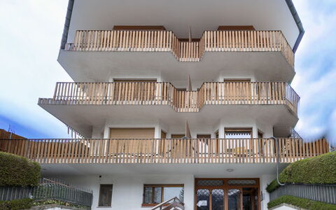 Monte Livrio: Balkon, Zaun, Baluster, Veranda, Geländer, Daylighting