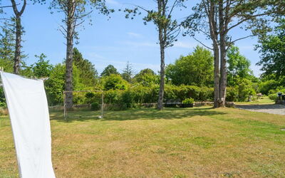 Botwith - 125M from the Sea