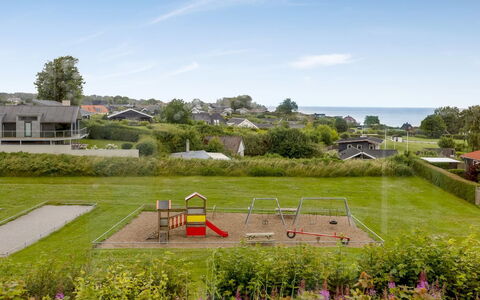 Teja - 100M from the Sea: Gras, Landschaft, Grundstueck, Garten, Rasen, Ground, Landscaping, Estate, Garten, Park