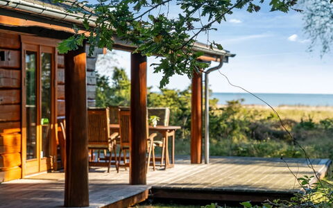 Devis - from the Sea: Holz, Zuhause, Veranda, Deck, Hartholz, Dach, Holzbeize, Holzboden, Eco Hotel