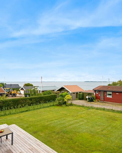 Dragan - 50M from the Sea