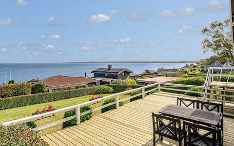 Fani - 150M from the Sea: Meer, Küste, Ozean, Veranda, Resort, Ufer, Walkway, Deck, Balkon, Eco Hotel