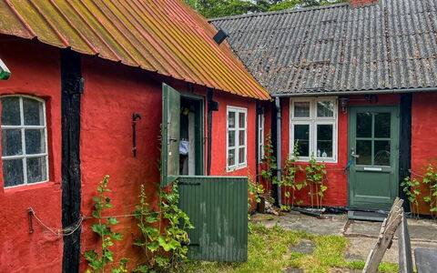 Virpi - 8Km from the Sea: Wohnung, Eigentumswohnung, Estate, Balkon, Villa, Hotel