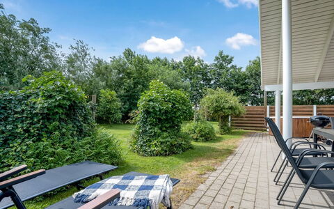 Mika - 800M from the Sea: Zuhause, Hütte, Veranda, Abstellgleis, Bauernhaus, Outdoor Struktur
