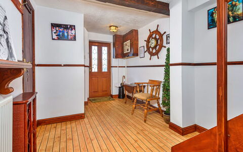 Ukulele Cottage: Wohngebiet, Urban Design, Wohnung, Landscaping, Estate, Balkon, Villa, Villa