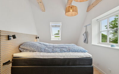 Hermine - 250M from the Sea