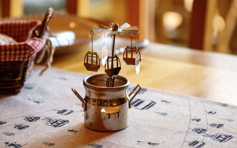 Mon Abri B: Geschirr, Servierware, Dishware, Noch Leben Fotografie, Tasse, Stillleben, Essen