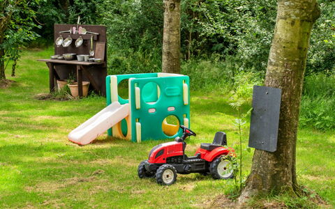 Beech Lotus Belle Tent: Garten, Rasen, Abspielen, Kunststoff, Spielmittel, Park, Wald