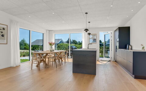 Milena - 1.5Km from the Sea: Wohnung, Eigentumswohnung, Estate, Balkon, Villa, Hotel