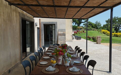 Villa Sassinoro: Möbel, Gartenmöbel, Tabelle, Stuhl, Tisch Im Freien, Küche & Esszimmer Tisch, Schatten, Outdoor Struktur, Terrasse, Garten