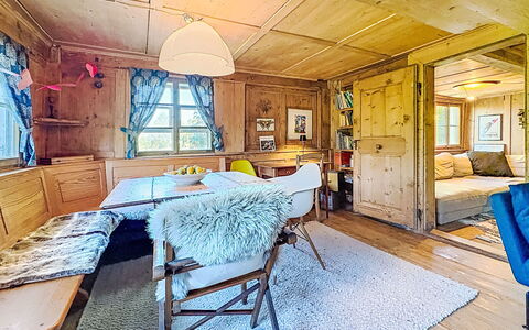 Winterberg: Holz, Möbel, Interior Design, Zuhause, Decke, Zimmer, Fussboden, Wohnzimmer, Hartholz, Hütte