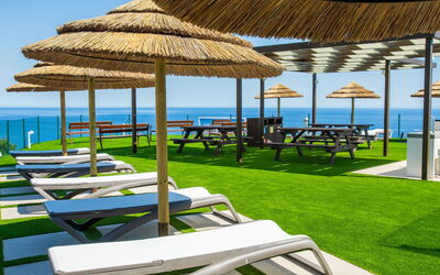 Bayview Collection Free Spa & Padel