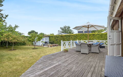 Elviira - 200M from the Sea: Zuhause, Hütte, Veranda, Abstellgleis, Bauernhaus, Outdoor Struktur