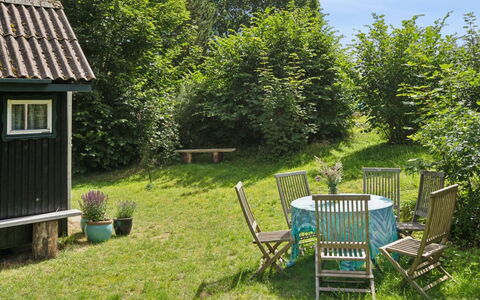 Marjanne - 800M from the Sea: Dachdecken, Hütte, Haus, Dach, Zuhause, Bauernhaus, Hütte, Estate, Dorf