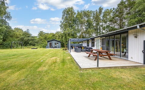 Annetta - 800M from the Sea: Interior Design, Decke, Wohnung, Flooring, Möbel, Fussboden, Zimmer, Beleuchtung, Zuhause, Couch