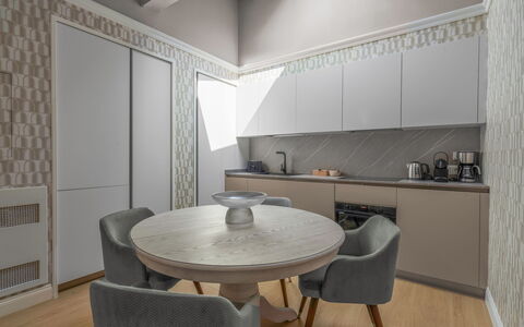 Unterkunft:&nbsp;Deservi Elegant Apt. Petrarca
