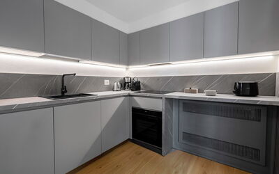Deservi Elegant Apt. Giotto: Küche, Major Appliance, Küchengerät, Herd, Countertop, Haushaltsgerät, Cabinetry