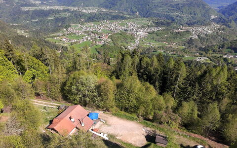 Baita Costa Di Gial: Bergforms, Hochland, Hügel, Berg, Landschaft, Bergstation, Ländliches Gebiet, Menschliche Siedlung, Dorf, Gebirge