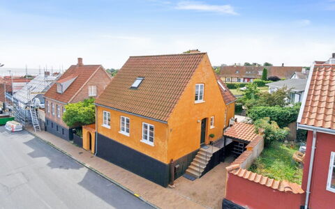 Adelita - 300M from the Sea: Wohnung, Eigentumswohnung, Estate, Balkon, Villa, Hotel