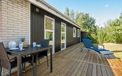 Lillebror - 7Km from the Sea