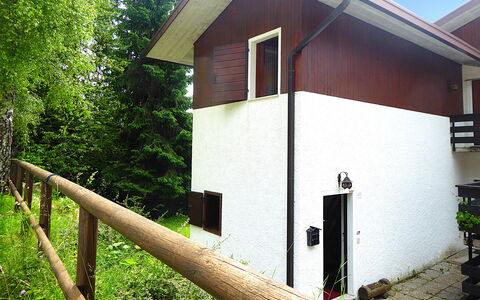 Chalet Giove: Holz, Haus, Zuhause, Hütte, Abstellgleis, Hinterhof, Bauernhaus, Daylighting, Balkon