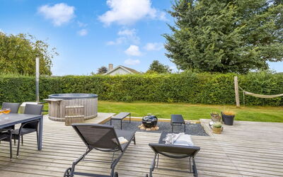 Adia - 500M from the Sea