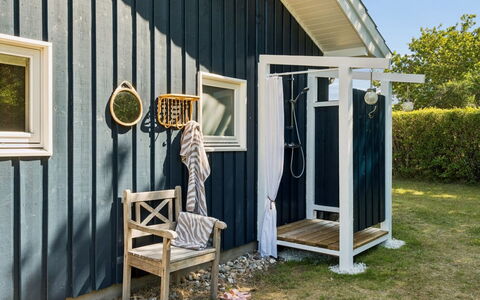 Hawarth - 275M from the Sea: Wohnung, Eigentumswohnung, Estate, Balkon, Villa, Hotel