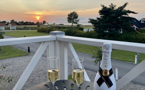 Dior - 300M from the Sea: Wohnung, Eigentumswohnung, Estate, Balkon, Villa, Hotel