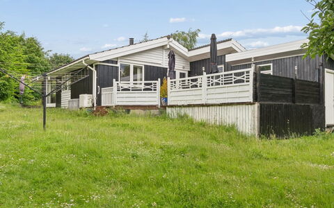 Rikhard - 175M to the Fjord: Zuhause, Die Architektur, Haus, Dach, Grundstueck, Hütte, Veranda, Ländliches Gebiet, Abstellgleis, Estate