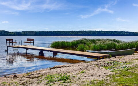 Tervaleppä: Boot, Blau, Watercraft, Boote Und Boating - Geräte Und Materialien, Hafen, Wasserweg, Hafen, Yachthafen, Schiffsbau, Kanal