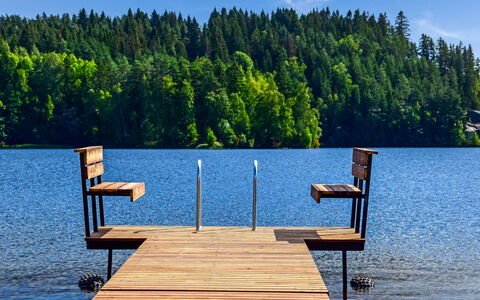 Tervaleppä: Boot, Blau, Watercraft, Boote Und Boating - Geräte Und Materialien, Hafen, Wasserweg, Hafen, Yachthafen, Schiffsbau, Kanal