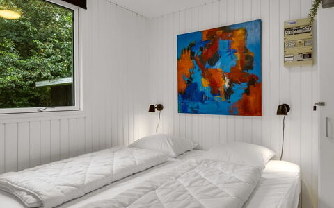 Ilsebet - 30Km from the Sea: Holz, Interior Design, Schlafzimmer, Fussboden, Flooring, Decke, Bett, Zuhause, Bettdecke, Bedding