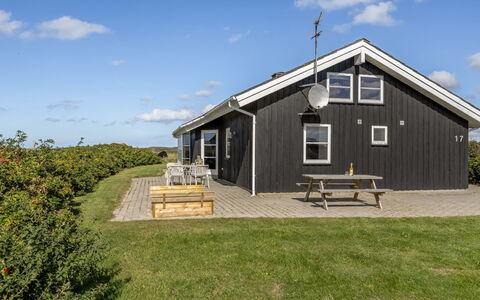 Aiana - 300M from the Sea: Haus, Dach, Zuhause, Hütte, Strauch, Ground, Estate, Bauernhaus, Abstellgleis, Gartenbauten