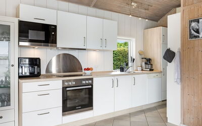 Arnia - 250M from the Sea