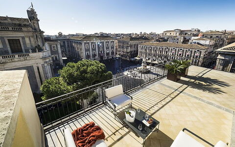 Penthouse: Wohnung, Eigentumswohnung, Hotel, Balkon