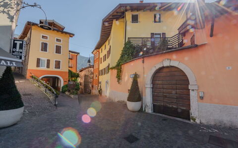 Virginia: Wand, \Stadt, Fassade, Die Architektur, Haus, Zuhause, Menschliche Siedlung, Balkon, Gasse